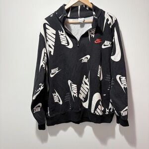 Nike Club 1/4 Zip Sweatshirt Size XL Black All Over Print DQ5155-010 Swoosh